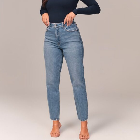 Abercrombie & Fitch Mom High Rise Curve Love Raw Hem Denim Jeans 26 - Picture 6 of 6